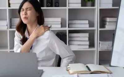 Desk Job? How to Avoid Shoulder Pain While Working from Home